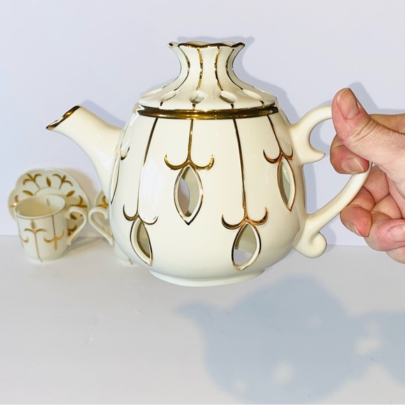 Partylite Tea for Two 5pc Votive Candle Holders Teapot Cups Saucers Ivory & Gold - Picture 4 of 15